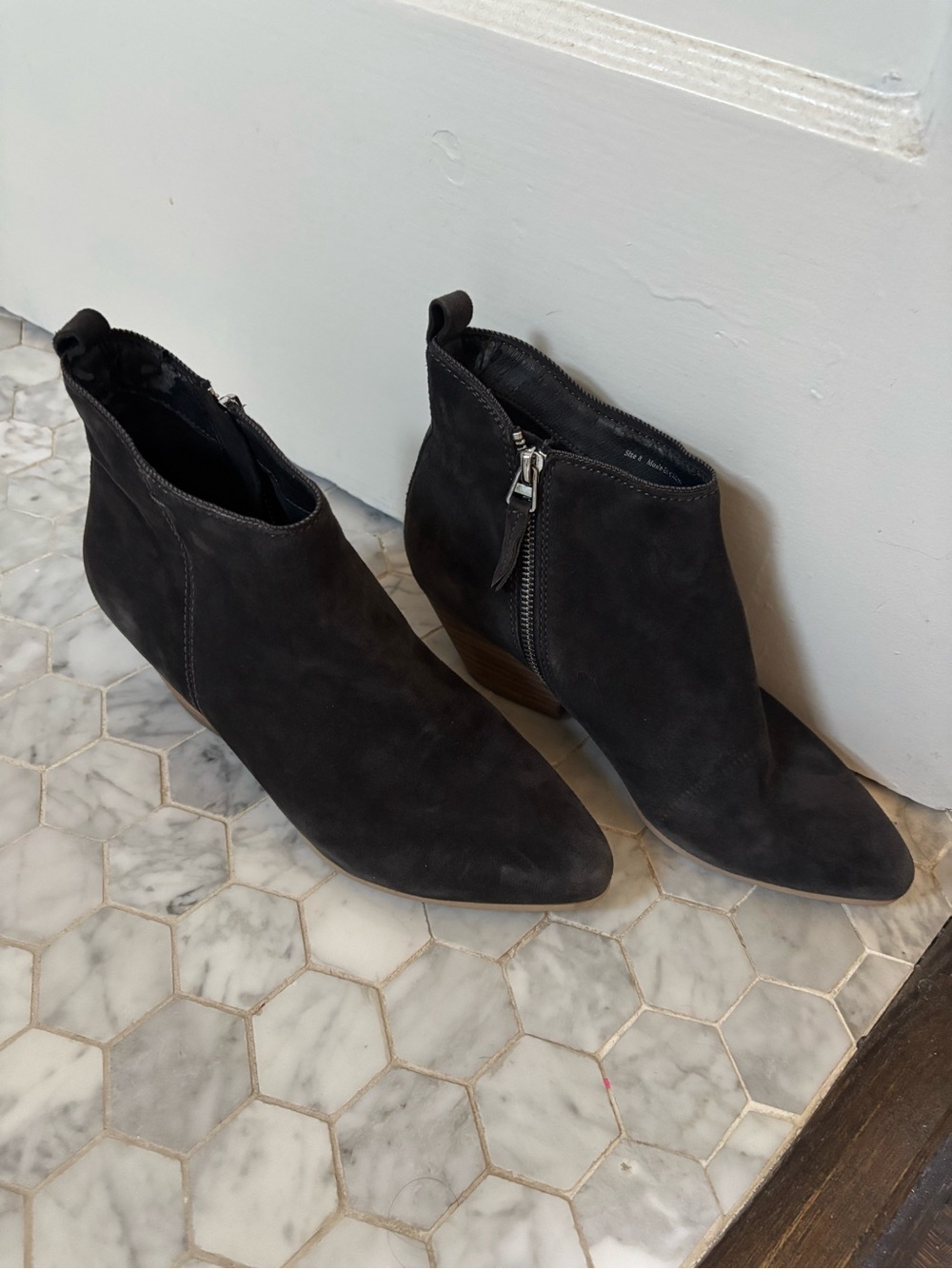 Dolce Vita Anthracite Grey Suede Pointed Toe Ankle Booties with Side Zip 8